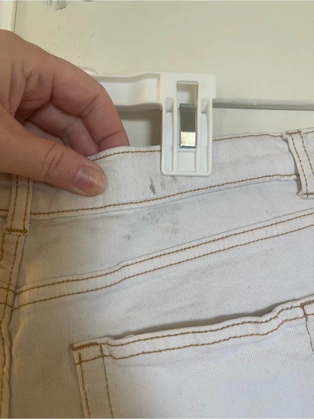 Women's/Juniors White 90’s A-Line Denim Shorts